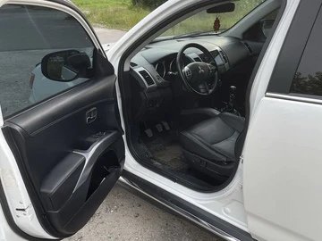 Авто Mitsubishi Outlander 2012 № 8900366