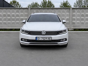 Авто Volkswagen Passat Variant 2015 № 8900375