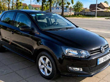 Авто Volkswagen Polo 2011 № 8900378