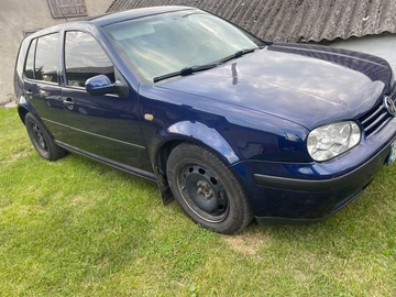 Авто Volkswagen Golf 1999 № 8900420