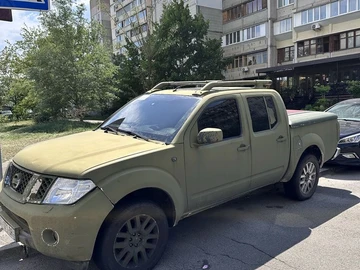 Авто Nissan Navara 2012 № 8900519