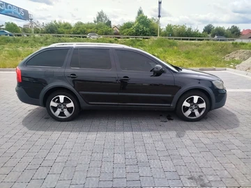 Авто Skoda Octavia Scout 2009 № 8900542