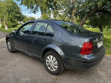 Авто Volkswagen Bora 1999 № 8900679