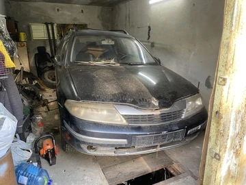 Авто Renault Laguna 2001 № 8900859