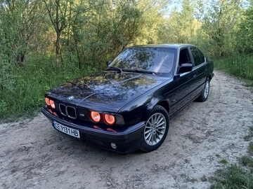 Авто BMW 5 Серия 1989 № 8900885