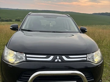 Авто Mitsubishi Outlander 2013 № 8900937