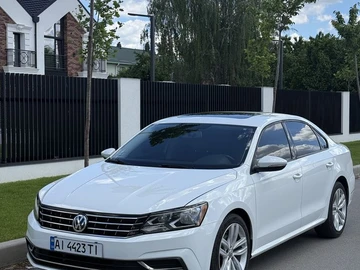 Авто Volkswagen Passat Sedan 2018 № 8900973
