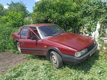 Авто Mazda 626 1986 № 8901043