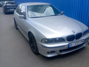 Авто BMW 5 Серия 2000 № 8901045