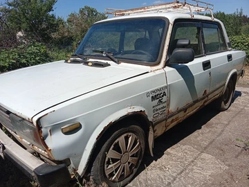 Авто ВАЗ 2105 1992 № 8901046