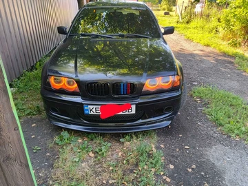 Авто BMW 3 Серия 1999 № 8901053