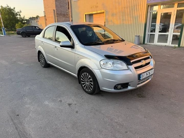 Авто Chevrolet Aveo 2008 № 8901084