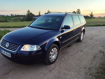 Авто Volkswagen Passat Variant 2003 № 8901127
