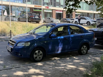 Авто Chevrolet Aveo 2011 № 8901264