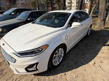 Авто Ford Fusion 2019 № 8901338