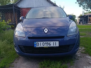 Авто Renault Grand Scenic 2010 № 8901386