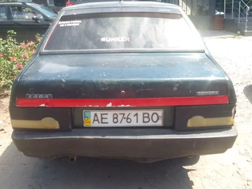 Авто ВАЗ 21099 1997 № 8901392