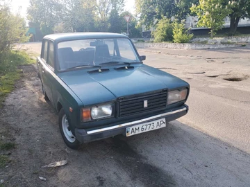 Авто ВАЗ 2107 1999 № 8901600
