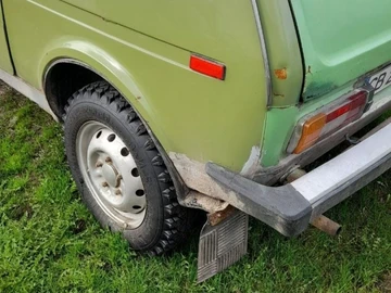 Авто ВАЗ 2121 1989 № 8901660