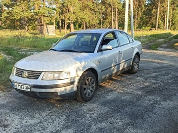 Авто Volkswagen Passat Sedan 1998 № 8901665