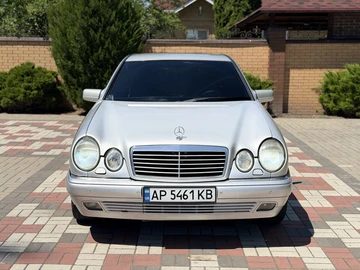 Авто Mercedes E Серия 2000 № 8901768