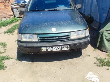 Авто Opel Vectra 1990 № 8901894