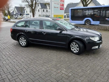 Авто Skoda Superb 2010 № 8901897