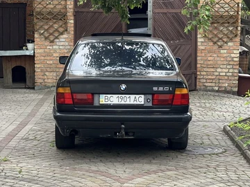 Авто BMW 5 Серия 1990 № 8902010