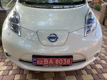 Авто Nissan Leaf 2012 № 8902044