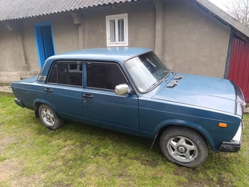 Авто ВАЗ 2107 2000 № 8902162