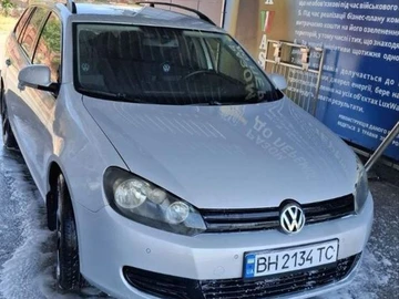 Авто Volkswagen Golf 2013 № 8902197