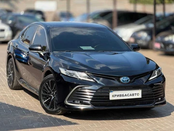 Авто Toyota Camry 2021 № 8902517