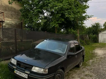 Авто Opel Vectra 1992 № 8902571