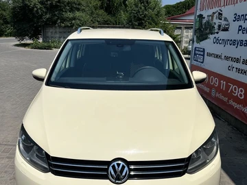 Авто Volkswagen Touran 2013 № 8902896