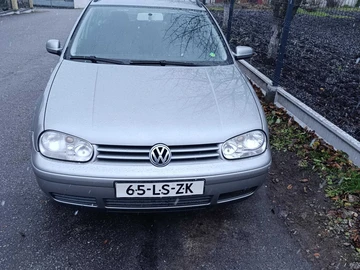 Авто Volkswagen Golf 2003 № 8902914