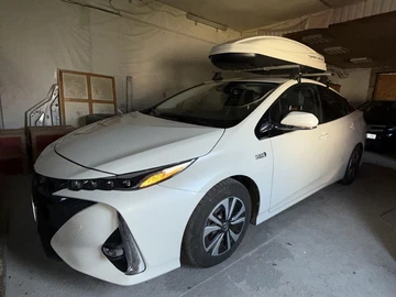 Авто Toyota Prius 2017 № 8903017
