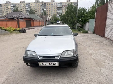 Авто Opel Omega 1989 № 8903100