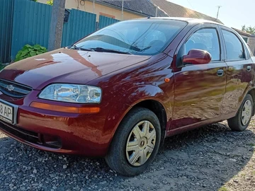 Авто Chevrolet Aveo 2004 № 8903108