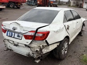 Авто Toyota Camry 2012 № 8903203
