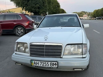Авто Mercedes W124 1995 № 8903288