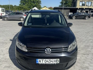 Авто Volkswagen Touran 2011 № 8903298