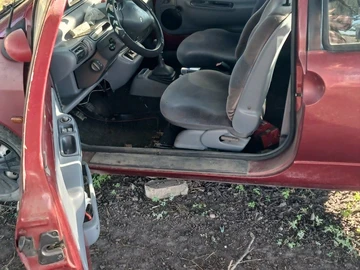 Авто Renault Twingo 1997 № 8903328