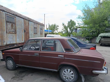 Авто ВАЗ 2103 1975 № 8903428