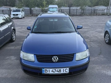 Авто Volkswagen Passat Hatchback 2000 № 8903440