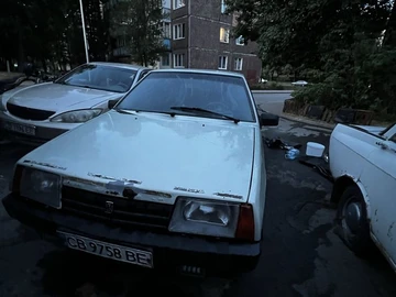 Авто ВАЗ 21099 2000 № 8903750