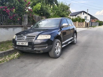 Авто Volkswagen Touareg 2003 № 8903752
