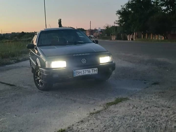 Авто Volkswagen Passat Sedan 1991 № 8903753