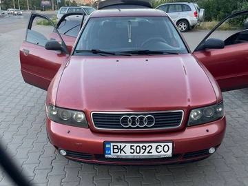 Авто Audi A4 1995 № 8903865