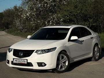 Авто Honda Accord 2012 № 8904066