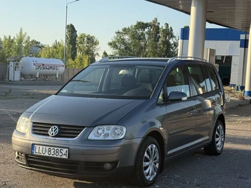 Авто Volkswagen Touran 2007 № 8904067